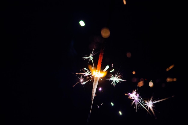 Chispas en la oscuridad Chispas Navidad y Año Nuevo Luz mágica