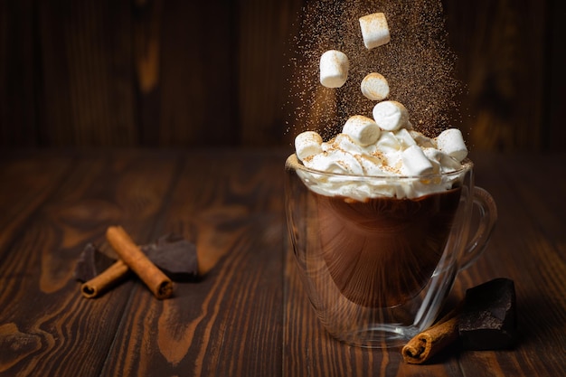 chocolate caliente o cacao en taza