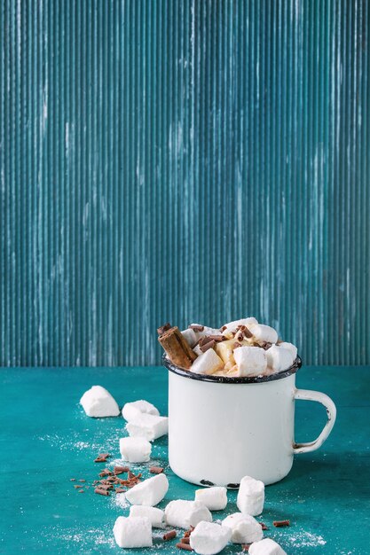 Chocolate quente com marshmallow