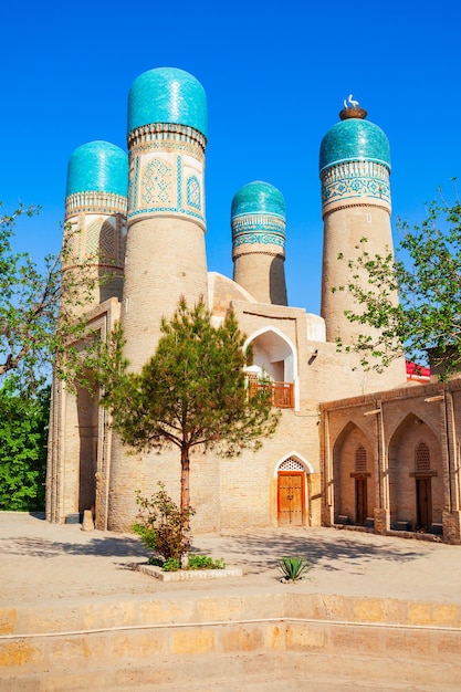 Chor Minor Madrasah en Bukhara Uzbekistán