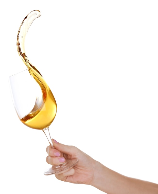 Chorrito de vino aislado en superficie blanca