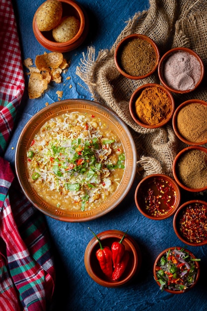 Chotpoti Ein köstlicher bengalischer Snack