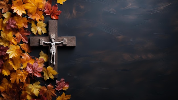 Christliches Holzkreuz mit Blattkanten auf dunklem Holzhintergrund mit Kopierraum