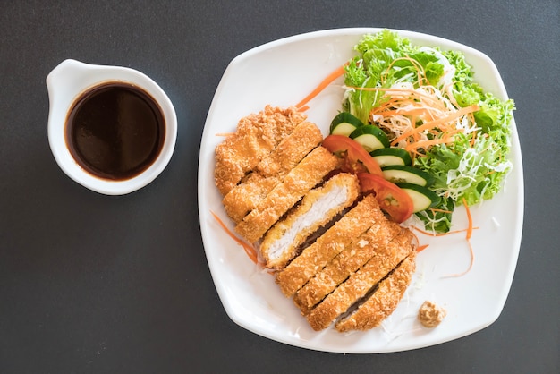 Chuleta De Cerdo Frita Con Vegetal