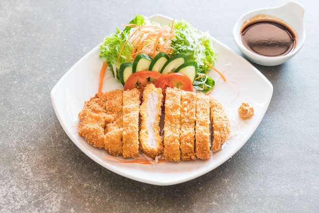 Chuleta De Cerdo Frita Con Vegetal