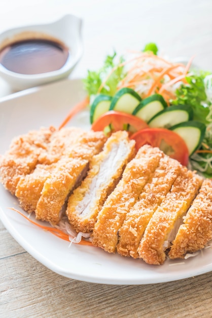 Chuleta De Cerdo Frita Con Vegetal