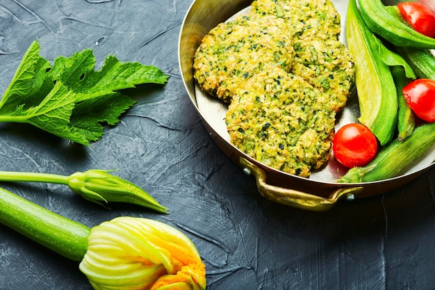 Chuletas de calabacín de verduras