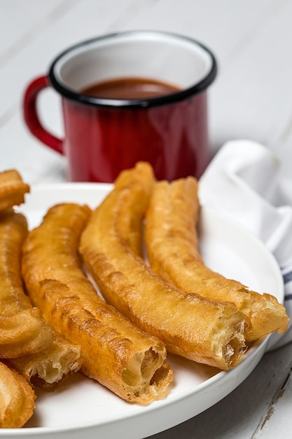 Churros mit heißer Schokolade