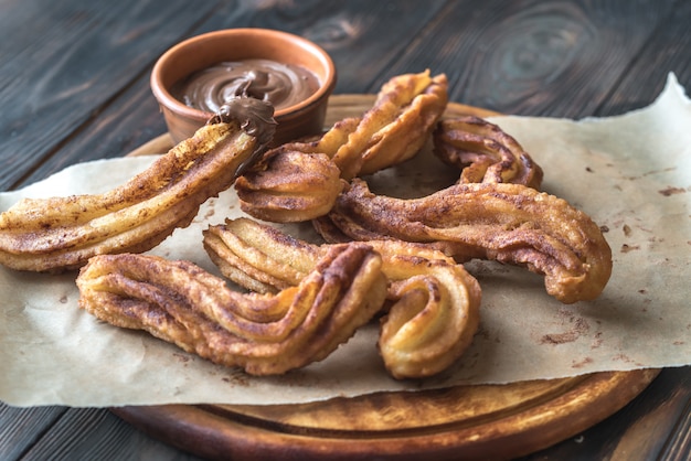 Churros con salsa de chocolate