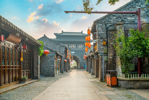 Cidade antiga, rua velha de Dongguan, Yangzhou, China