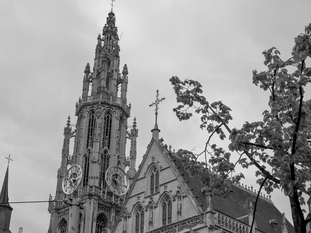 Foto cidade de antuérpia, na bélgica