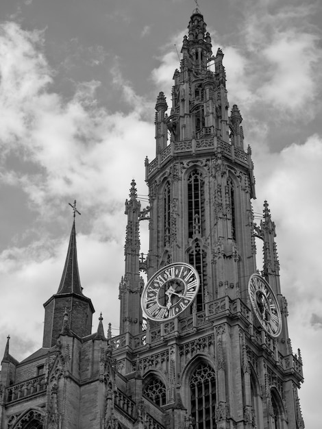 Foto cidade de antuérpia, na bélgica