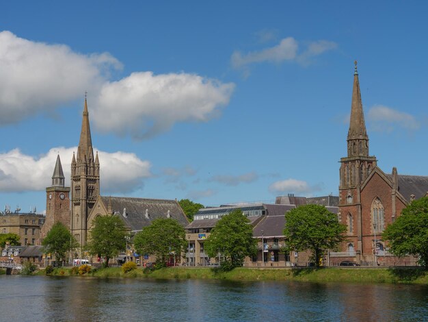 Foto cidade de inverness, na escócia.