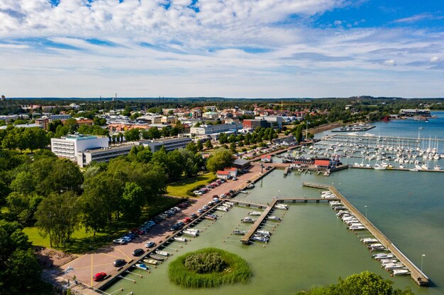 Cidade de Maarianhamina verão 01