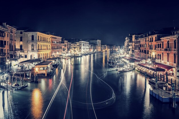 Foto cidade de veneza à noite