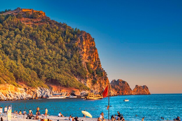 cidade histórica de alanya, castelo e vista para o mar