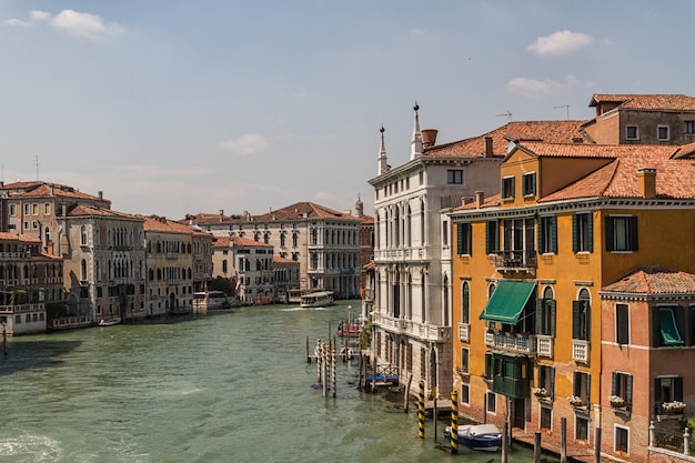 Cidade italiana única de Veneza