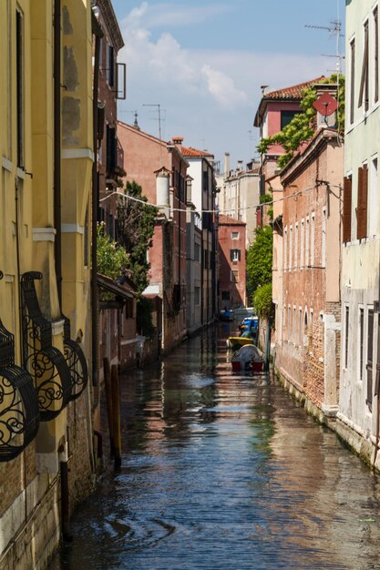 Cidade italiana única de Veneza