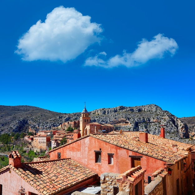 Cidade medieval de albarracin na espanha de teruel