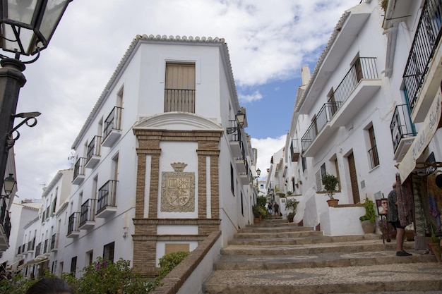 Cidade pitoresca de Frigiliana localizada na região montanhosa de Málaga, Costa del Sol, Espanha