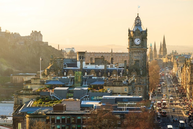 Cidade velha de Edimburgo e castelo de Edimburgo