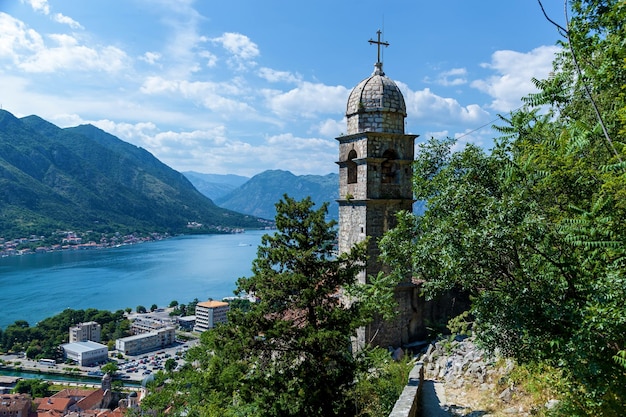 Cidade Velha de Kotor em Montenegro