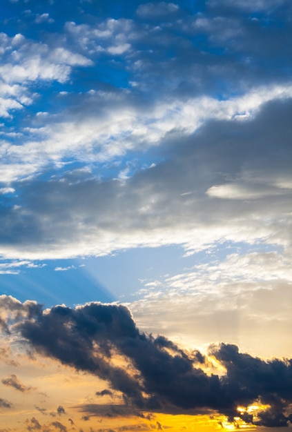 cielo de atardecer