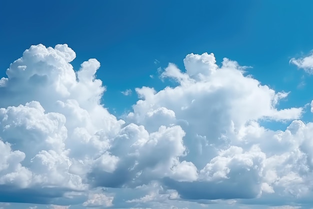 Foto cielo azul con banner panorámico de fondo de nube blanca