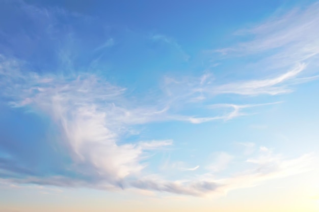 cielo azul nubes fondo abstracto horizonte paisaje naturaleza paraíso aire