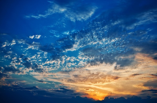 cielo de la tarde