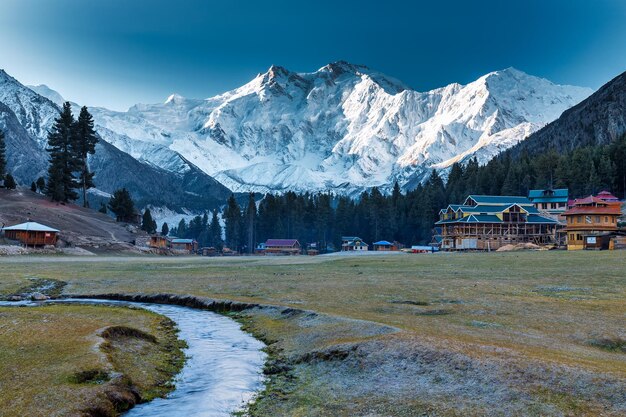 Foto el cielo en la tierrananga parbat de fairy meadowsgilgitbaltistán pakistán