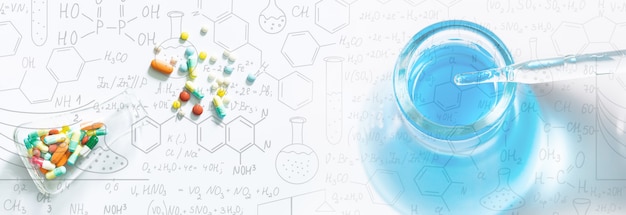 ciência experimento de drogas in vitro Cientistas fizeram experiências com antibióticos in vitro