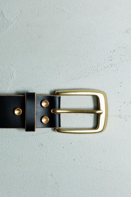 Cinturón de cuero negro para mujeres con una hebilla de metal Cinturón de cuero para hombres Cinturón negro Unisex