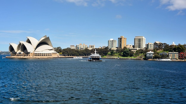 Circular Quay e Opera House Sydney Austrália Sydney casa de ópera com balsas na frente