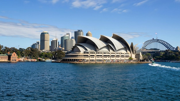 Circular Quay und Opera House Sydney Australien Sydney Opernhaus mit Fähren im Vordergrund