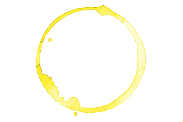 Círculo de aquarela amarelo isolado no fundo branco