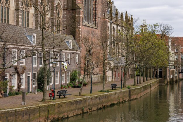 Foto la ciudad de dordrecht en los países bajos