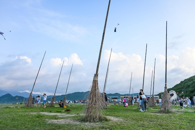 Ciudad de Keelung Taiwán 14 SEP 2019 Escoba de caldero en el Parque Chaojing