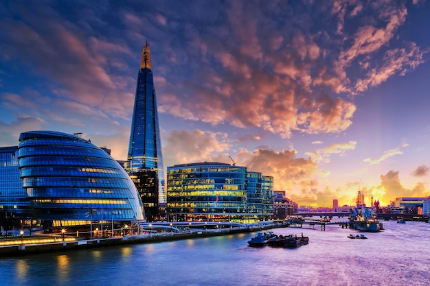 Ciudad de Londres al atardecer