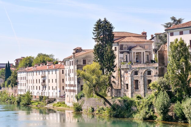 Foto la ciudad medieval de bassano del grappa