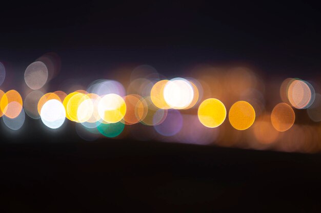 La ciudad nocturna de Bokeh