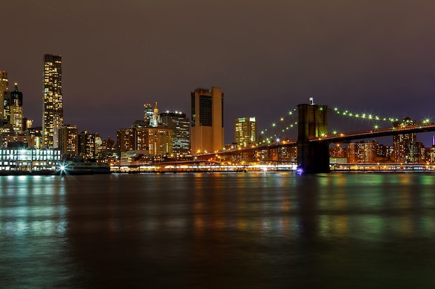 Ciudad de Nueva York Manhattan edificios horizonte noche noche