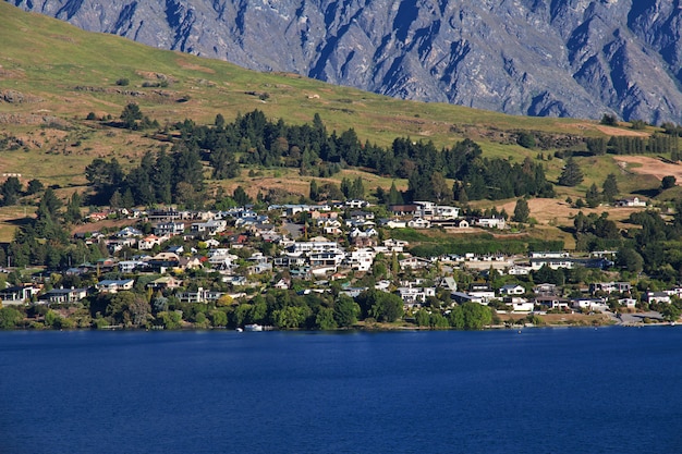 Ciudad de Queenstown en la isla sur, Nueva Zelanda