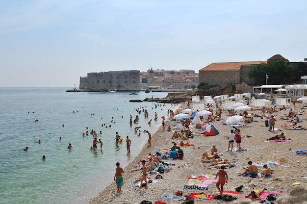 Ciudad vieja de Dobrovnik en Croacia centro turístico y atracción también protegida por la UNESCO