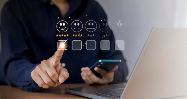 Clasificación de la satisfacción con los servicios a través de aplicaciones
