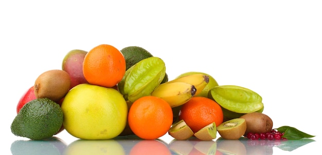 Classificação de frutas exóticas isoladas em branco
