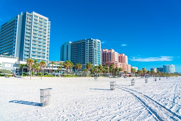 Clearwater Strand mit schönem weißem Sand in Florida USA