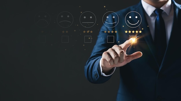 El cliente puede evaluar la calidad del servicio que conduce a la clasificación de la reputación de la empresa.