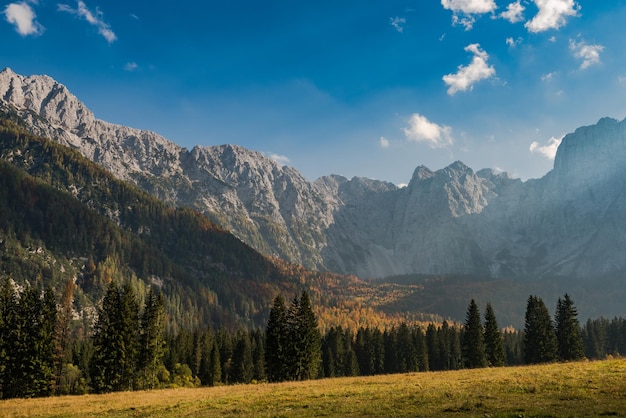 Clima de outono nos Alpes italianos