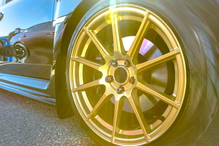 Foto close-up da roda do carro
